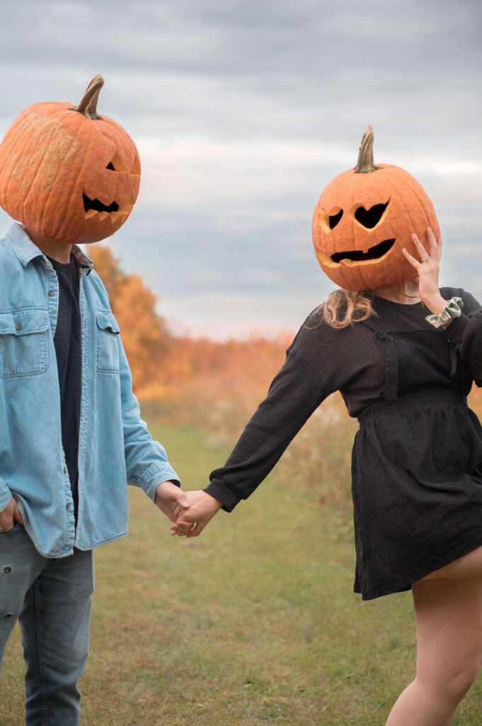 halloween photoshoot ideas for couples1