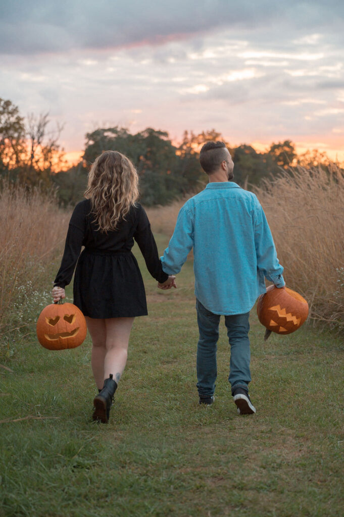 halloween photoshoot ideas for couples1