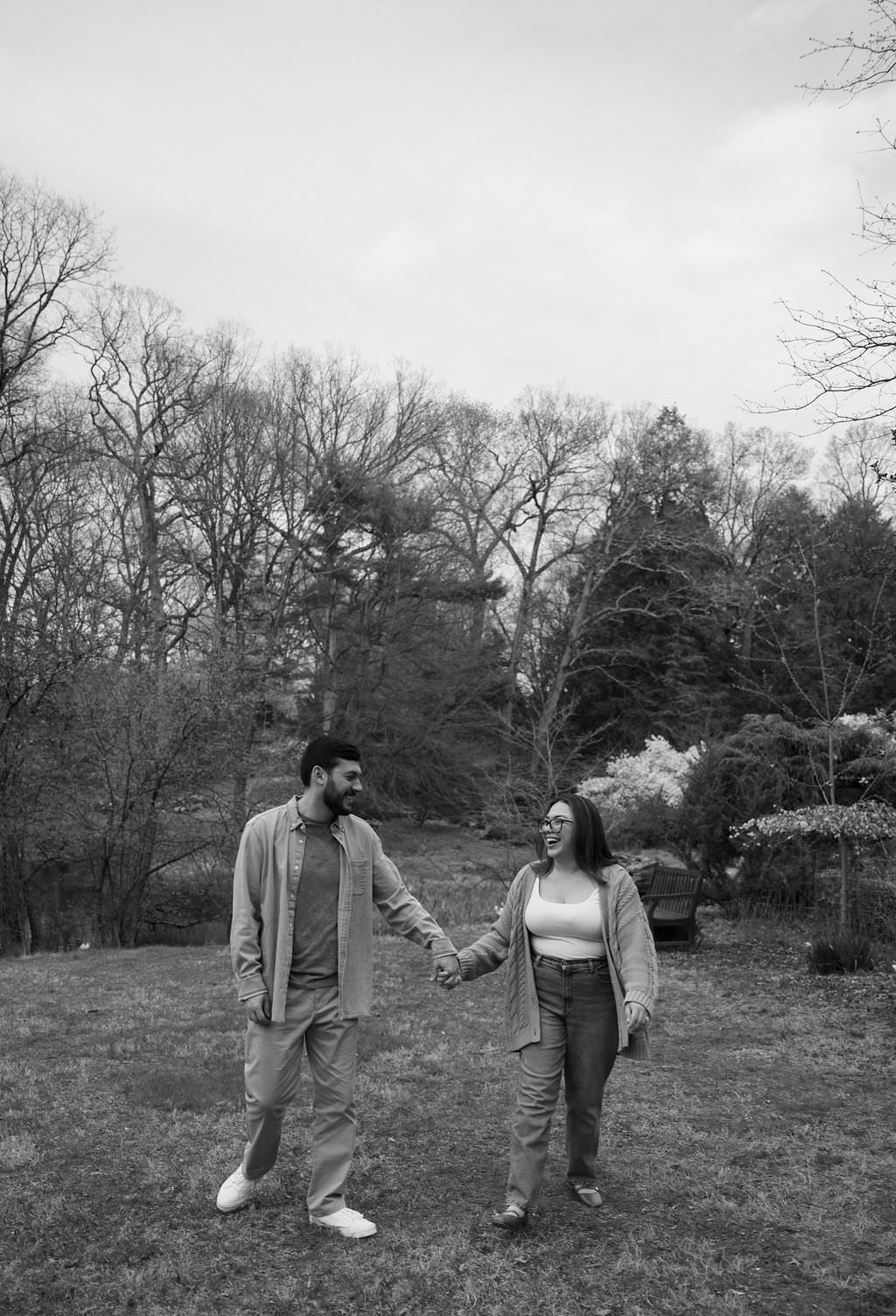 laurelwood arboretum engagement photos