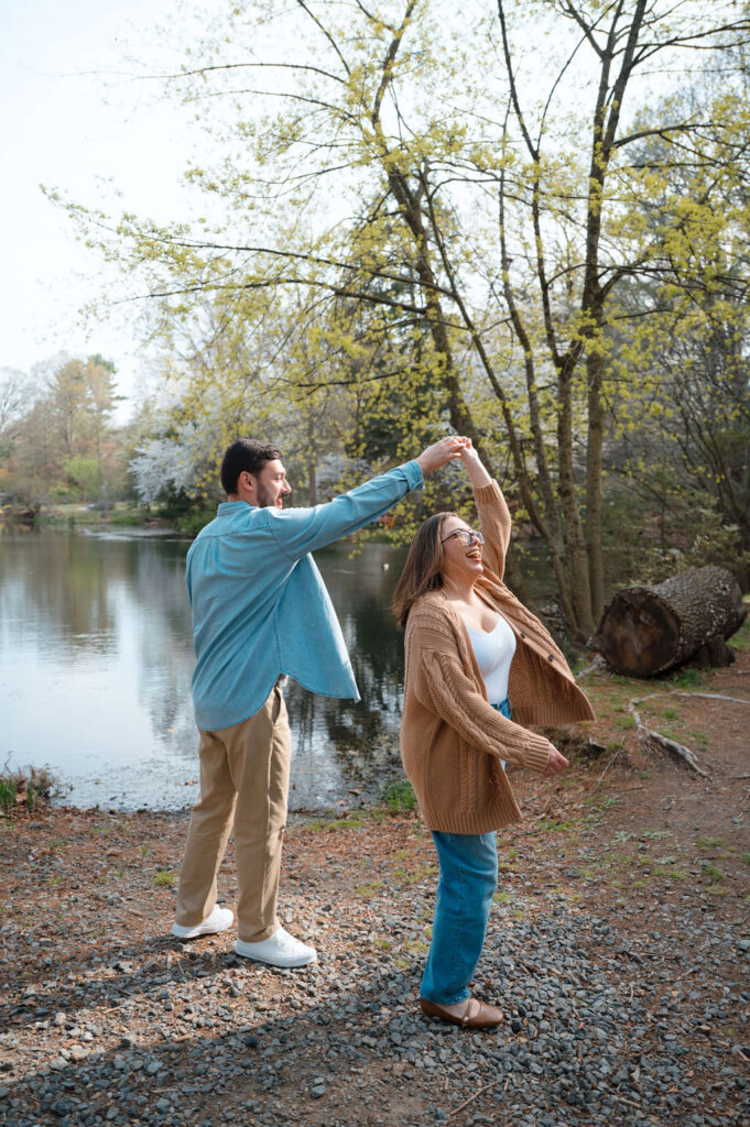 laurelwood arboretum engagement photos