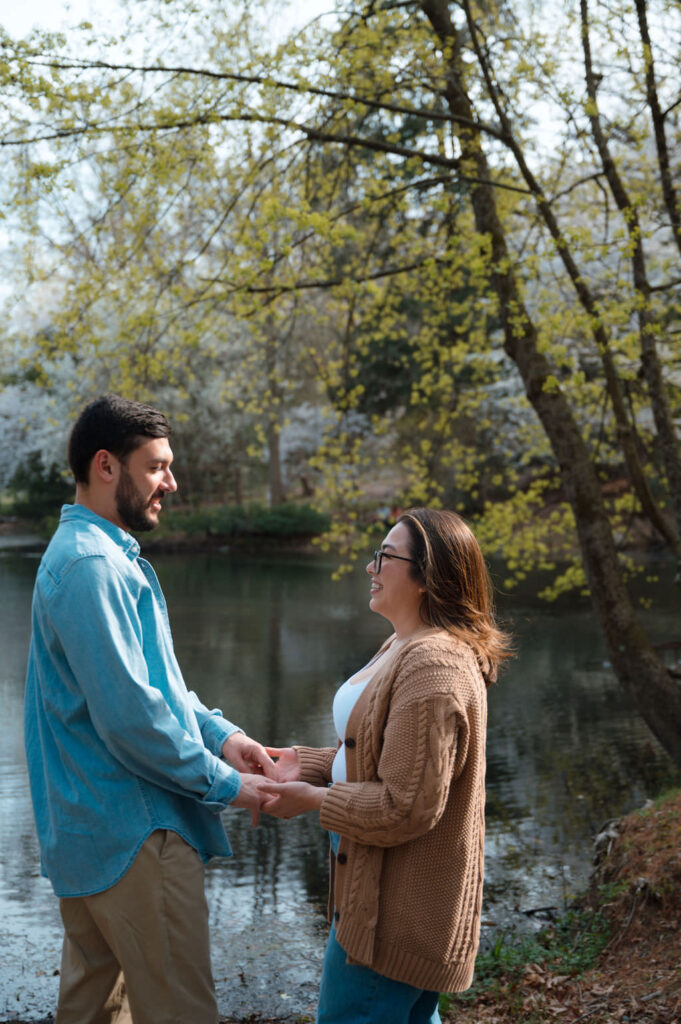 laurelwood arboretum engagement photos